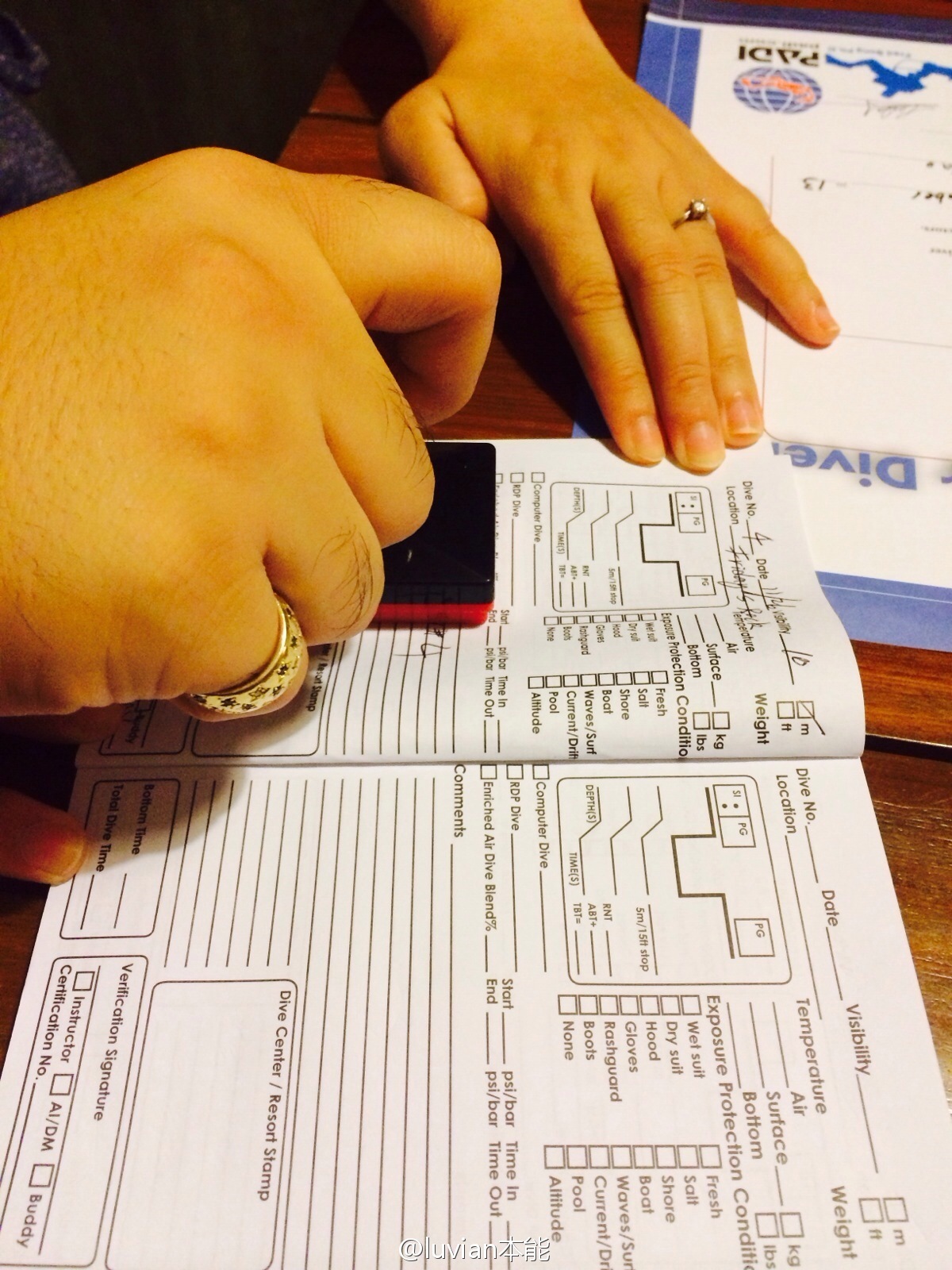 秀人美媛馆女郎luvian本能 微博相册集锦